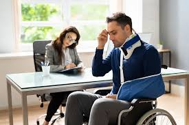 When Should You Hire a Personal Injury Lawyer After an Accident?